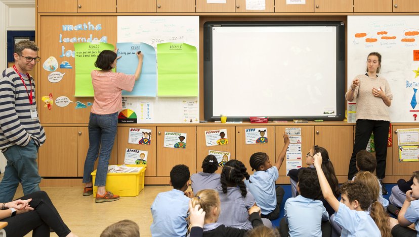 Mudlarks was a pilot project co-organised by the London Borough of Hammersmith & Fulham and Urbanwise